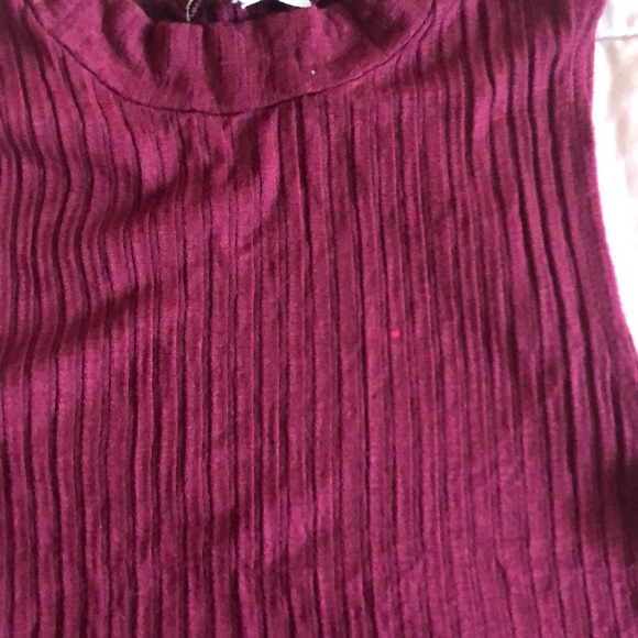 Turtle neck - Picture 3 of 3